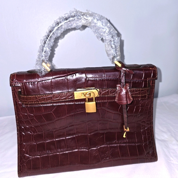 CHRISTIAN BERKINS  FLORENCE MADE IN ITALY CROCODILE  LEATHER HANDBAG WITH LOCK - Picture 1 of 16